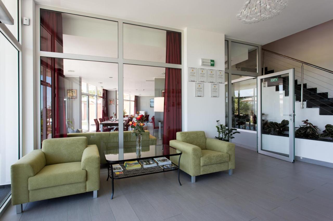 Penzion U Vinarstvi Sabata Zaječí Extérieur photo